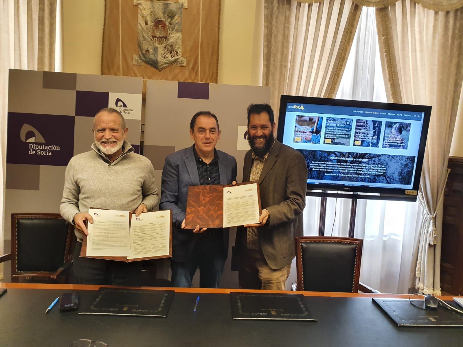 Firma del convenio de colaboración con Diputación para 2023